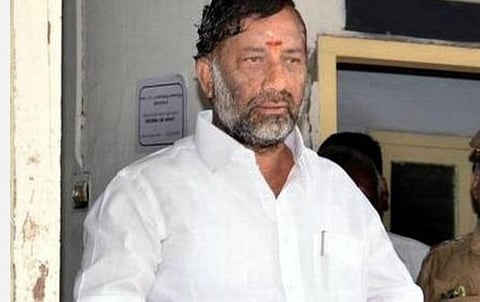 மருத்துவமனையில் துணை முதல்வர் தம்பி ஓ.ராஜா அனுமதி