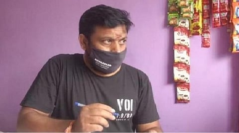 ஊரடங்கால் வேலையில்லை; மளிகைக் கடையை தொடங்கிய தமிழ் இயக்குநர்