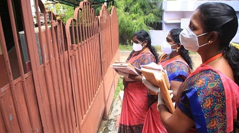 குமரியில் அதிவேகமாகப் பரவும் கரோனா; 24 மணி நேரத்தில் 107 பேருக்கு தொற்று: வீடுகள் தோறும் விரியும் பரிசோதனை