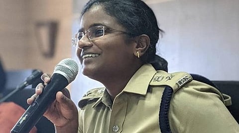 எஸ்.பி. ரவளிபிரியா