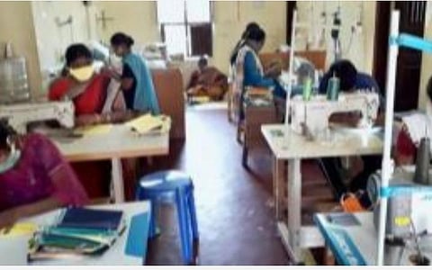 கோவிட்-19 ஊரடங்கு; சுயஉதவிக் குழுக்களுக்கு பிணை இல்லாத கடன் வழங்க ஏற்பாடு