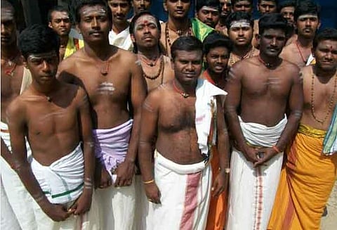 அனைத்து சாதியினரும் அர்ச்சகர் ஆகலாம் அரசாணைப்படி மதுரையில் இன்னொரு அர்ச்சகருக்குப் பணி நியமனம்