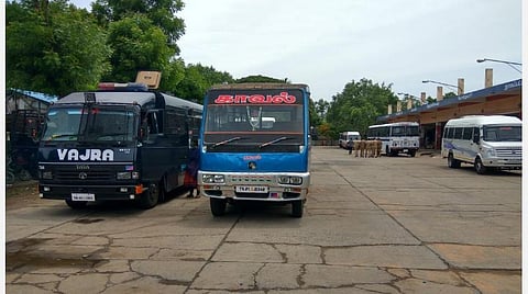 சுருக்குமடி மீனவர்கள் தற்கொலைப் போராட்ட அறிவிப்பு: நாகை மீனவ கிராமங்களில் பதற்றம்