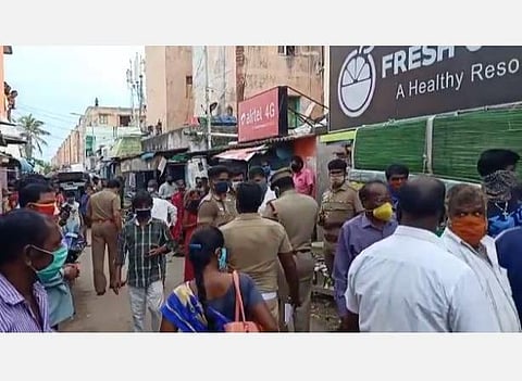 பட்டினப்பாக்கத்தில் விஷவாயு தாக்கி 2 தொழிலாளர்கள் பலி: கழிவுநீர்த் தொட்டியைச் சுத்தம் செய்தபோது விபரீதம்