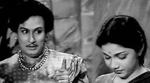 ’எத்தனை காலம்தான் ஏமாற்றுவார் இந்த நாட்டிலே!’ - எம்ஜிஆர் எனும் முதல் ஆக்ஷன் ஹீரோ, முதல் ஆக்ஷன் படம்; - ‘மலைக்கள்ளன்’ வெளியாகி 66 ஆண்டுகள்