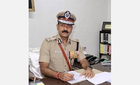 சென்னையில் 12 காவல் நிலையங்களில் சைபர் குற்றங்கள் தொடர்பாக புகார் அளிக்கலாம்: காவல் ஆணையர் உத்தரவு