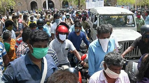 நோய் பாதிப்பில் இருந்து குணமடைவது அதிகரிப்பு: இயல்பு நிலைக்கு திரும்பும் மதுரை மக்கள்