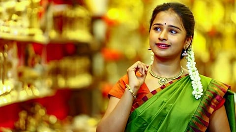 'சீக்கிரமே மக்கள் மனசுல பெரிய இடம் பிடிப்பேன்!' - 'கல்யாண வீடு' சீரியலின் புதிய நாயகி கன்னிகா ரவி பேட்டி