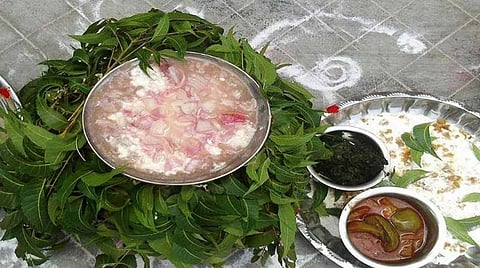அம்மனுக்கு படைத்து பத்துபேருக்கேனும் கூழ்; உங்கள் வாழ்க்கையை குளிரப்பண்ணுவாள் அம்மன்!