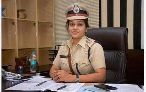 சசிகலா முன்கூட்டி விடுதலையாவதில் சிக்கல்: கர்நாடக உள்துறை செயலராக ரூபா ஐபிஎஸ் பொறுப்பேற்றார்
