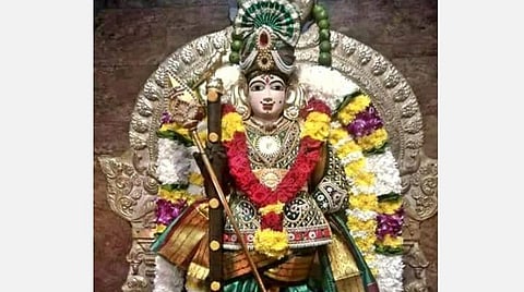 அம்மாவையும் பையனையும் வணங்குங்கள்; ஆடி நிறைவுச் செவ்வாயில் அற்புத வழிபாடு!