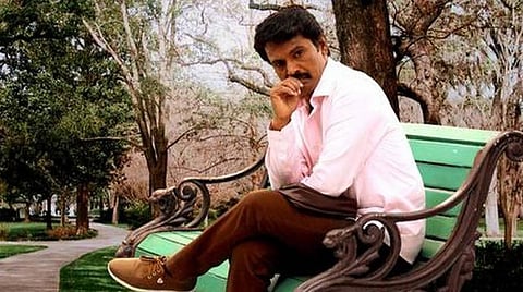 திசை தெரியாமல் குழம்பும் திரையுலகம்: சேரன் ட்வீட்