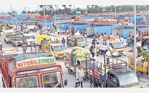 கொத்தவால்சாவடி, திருமழிசை வணிகர்களுக்கு நாளைமுதல் கரோனா பரிசோதனை முகாம்: தமிழ்நாடு வணிகர் சங்கங்களின் பேரமைப்பு தலைவர் தகவல்