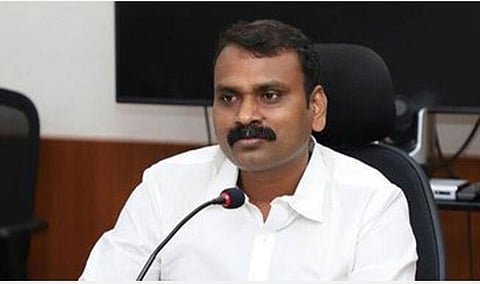 கனிமொழி சொல்வது போல நடந்திருக்க வாய்ப்பு மிகக்குறைவு: தமிழக பாஜக தலைவர் முருகன் தகவல்