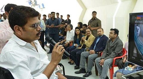 இயக்குநர் ஷங்கர் பிறந்தநாள் ஸ்பெஷல்: சாமானியர்களையும் சென்றடைந்த பிரம்மாண்ட சாதனையாளர்