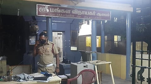கோயிலில் இயங்கும் சிதம்பரம் தீயணைப்பு நிலைய அலுவலகம்.