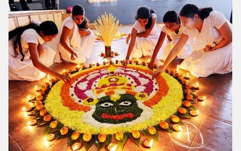 ‘இல்லந்தோறும் அன்பு, அமைதி, மகிழ்ச்சி நிலவட்டும்’ - ஆளுநர், முதல்வர், தலைவர்கள் ஓணம் வாழ்த்து