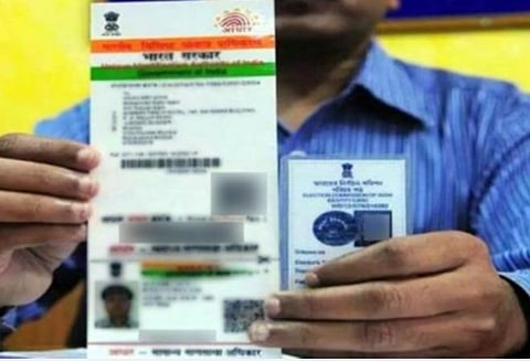 அஞ்சலகங்களில் ஆதார் சேவைகள் நாளை முதல் மீண்டும் தொடக்கம்: அருகிலேயே ஆதார் திருத்தங்களை மேற்கொள்ள வாய்ப்பு
