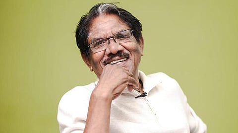 உண்மையாகவே மீளும் நாள் திரையரங்கங்கள் திறக்கும் நாள்தான்: முதல்வர் பழனிசாமிக்கு பாரதிராஜா கோரிக்கை