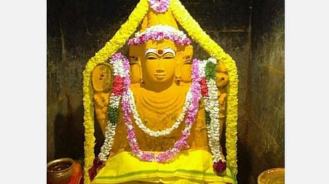 குரு பிரம்மா; குரு பிரகஸ்பதி; குரு தட்சிணாமூர்த்தி வழிபாடு - குருவரும் திருவருளும் நிச்சயம்