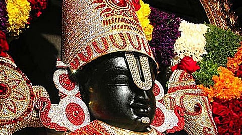துவாதசியில் பெருமாளுக்கும் முன்னோர்களுக்கும் துளசி மாலை
