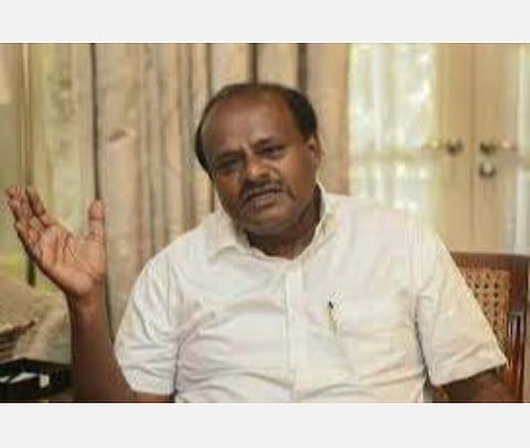 அனைத்து மொழிகளையும் கொண்டாடுங்கள் இல்லையேல் இந்தி தினம் கொண்டாடுவதை நிறுத்துங்கள்: ஹெச்.டி. குமாராசாமி பாய்ச்சல்