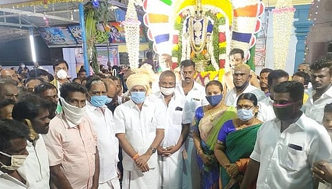 முதல்வர், துணை முதல்வர் வழிகாட்டுதலோடு தேர்தலை சந்திப்போம்: அமைச்சர் கடம்பூர் ராஜூ