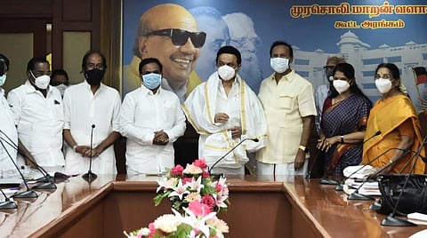 திமுக தேர்தல் அறிக்கை; கட்சி தொண்டர்கள் ஆலோசனையைக் கேட்கிறது தலைமை