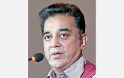 மக்கள் நீதி மய்யம் சார்பில் வேட்பாளர்களாக சமூக ஆர்வலர்கள், மருத்துவர்கள் என கட்சி சாராத 30 சதவீதம் பேரை களமிறக்க கமல் முடிவு