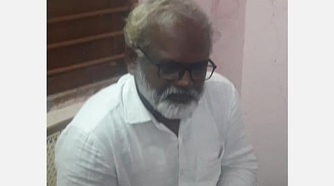 கைதான உதவி செயற்பொறியாளர் கார்த்திகேயன்.