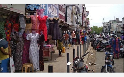 தமிழகத்தில் கடைகள் திறந்திருக்கும் நேரம் இரவு 10 மணி வரை நீட்டிப்பு: முதல்வர் பழனிசாமி அறிவிப்பு