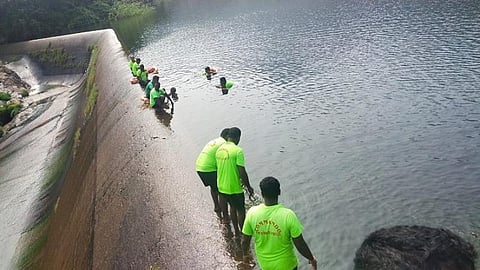 குண்டாறு அணையில் குளிக்கச் சென்ற சிறுவன் மாயம்: 2-வது நாளாக தேடுதல் பணி தீவிரம்