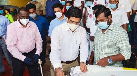 நெல்லை மாவட்டத்தில் மொத்த வாக்காளர்கள் 13.16 லட்சம்: வரைவு வாக்காளர் பட்டியல் வெளியீடு