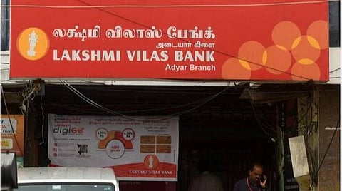 கடும் நிதி நெருக்கடியில் லஷ்மி விலாஸ் வங்கி: வாடிக்கையாளர்கள் பணம் எடுக்க திடீர் கட்டுப்பாடு