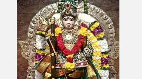 மாம்பழம் கொடுத்தால் கடன் பிரச்சினை தீரும்; குறைகள் அனைத்தும் தீர்ப்பான் குமரகிரி முருகன்!