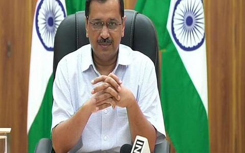 கரோனா சிகிச்சைப் பணியில் இணைய எம்பிபிஎஸ், பல் மருத்துவ மாணவர்களுக்கு கேஜ்ரிவால் அழைப்பு