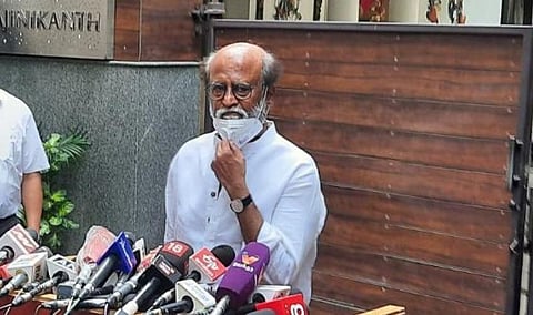 ஜனவரியில் கட்சி தொடக்கம்: ரஜினி அறிவிப்பு