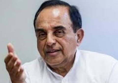 தமிழகத்தில் ரஜினிகாந்த் - சசிகலா இடையே தான் போட்டி: சுப்ரமணியன் சுவாமி கணிப்பு