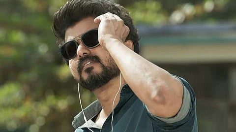 'மாஸ்டர்' வெளியீட்டுத் தேதி முடிவு: இறுதிக்கட்டப் பணிகளில் படக்குழுவினர் மும்முரம்