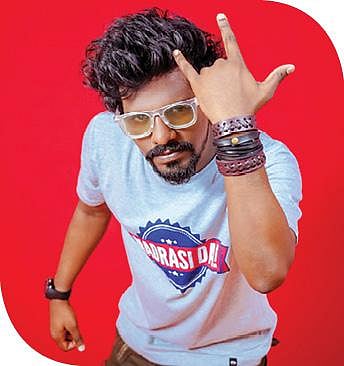 நிகவித்ரன்