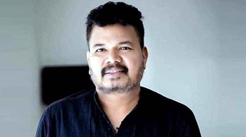 'சூரரைப் போற்று', 'அந்தகாரம்' படங்களில் ரசித்த அம்சங்கள்: ஷங்கர் ட்வீட்