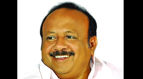 எம்ஆர்கே பன்னீர்செல்வம்.