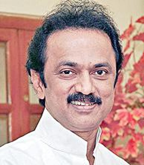 கொளத்தூர் தொகுதியில் மழை வெள்ளத்தால் பாதிக்கப்பட்ட மக்களுக்கு ஸ்டாலின் உதவி