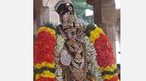 வைகுண்ட ஏகாதசி ஸ்பெஷல்; ரங்கன்... ராமானுஜர்... ராஜகோபுரம்!