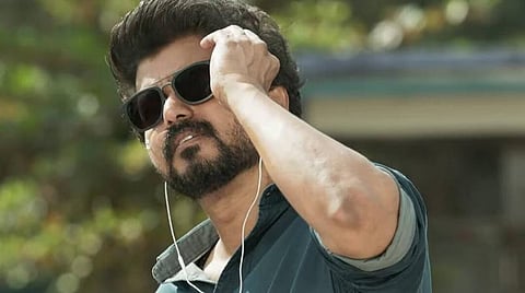 இந்தி டப்பிங்கும் ஒரே நாளில் வெளியீடு: 'மாஸ்டர்' மூலம் விஜய் சாதனை