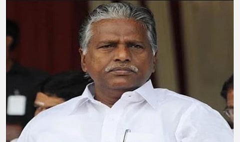 மூன்று பெரும் தலைவர்கள் இல்லாத சூழ்நிலை; கூட்டணி ஆட்சிக் கனவில் வரும் தேசியத் தலைவர்களின் எண்ணம் நிறைவேறாது: கே.பி.முனுசாமி ஆவேசப் பேச்சு