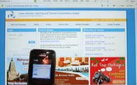 ரயில் பயணிகளுக்கு புத்தாண்டு பரிசு: ஆன்லைன் ரயில் டிக்கெட்: புதிய இ-டிக்கெட் இணையதளம், கைபேசி செயலி தொடக்கம்