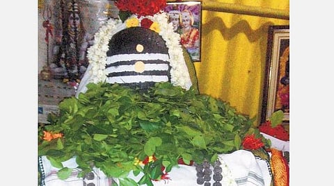 லட்சம் வில்வ பலன் தரும் சிவ ஸ்லோகம்!