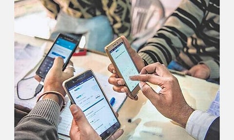 தொலைத்தொடர்பு சேவையில் தெளிவான இணைப்பு மிகவும் அவசியம்