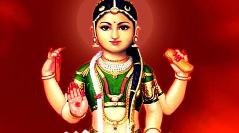 குழந்தைக் கடவுள் ஸ்ரீபாலாவுக்கு சாக்லெட்!